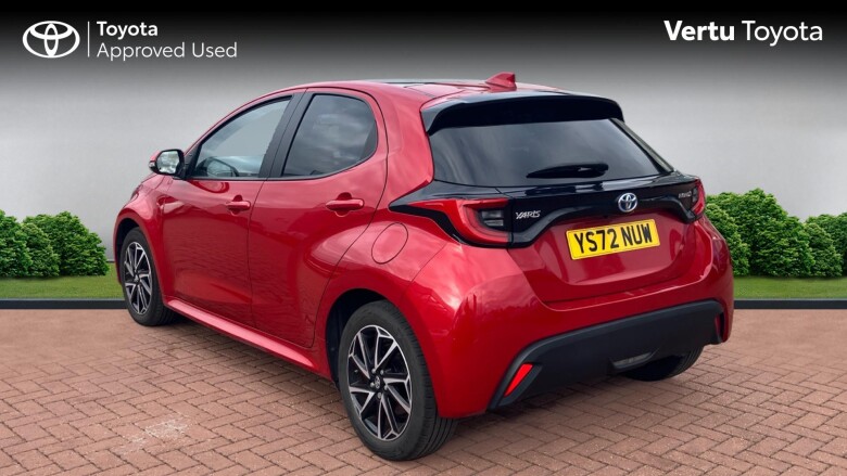 Toyota Yaris 1.5 Hybrid Design 5dr CVT Hybrid Hatchback